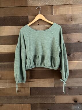 aerie Sage Green Ribbed Crewneck Top